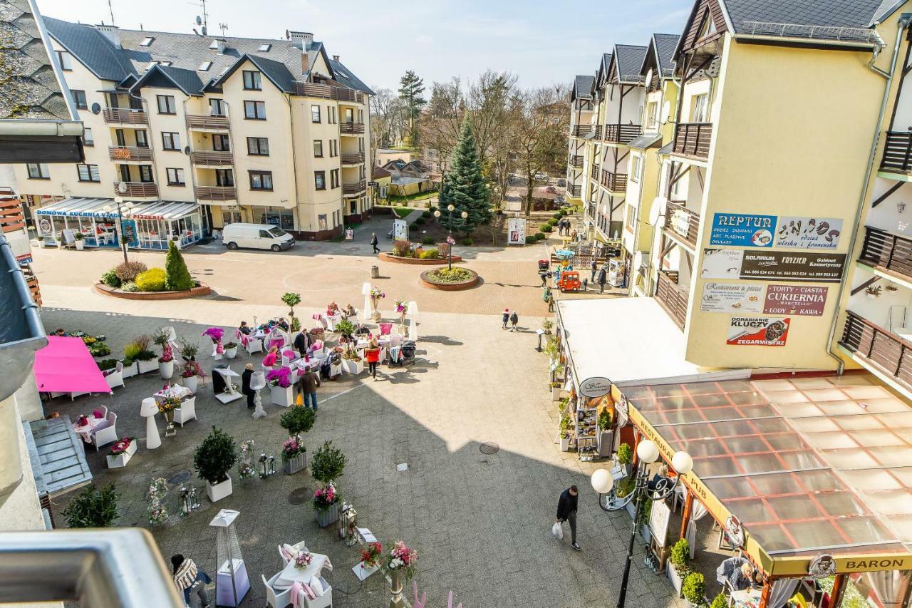 3-Bedroom Apartment Plac Neptuna By Noclegi Renters Międzyzdroje Kültér fotó